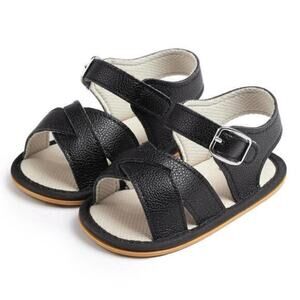 New baby sandals size 2, 6-12 months